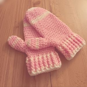 Handmade Womens/Teen Girl Mittens